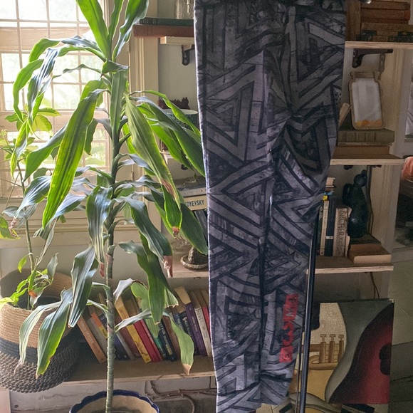 Reebok Athletic Jogging Tights - Picture 3 of 10